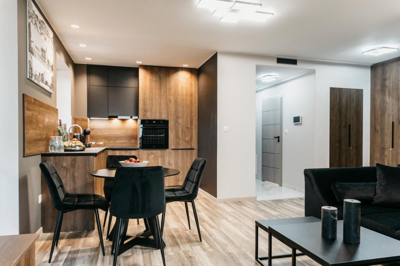 Apartamenty Park City Ostrow Wielkopolski Exterior photo